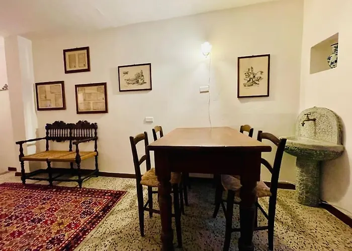 Fantasti-casa Al בית נופש Colonno